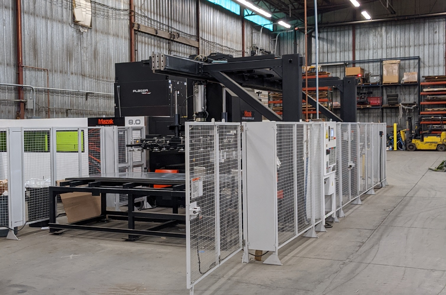 MAZAK 8KW Mazak 8 KW fiber laser Brand new as of 2019, this auto loading/unloading laser has the ability to run unattended giving Abasco the ability to keep producing products even in our sleep. Its versatile cutting range includes up to 1” stainless and carbon steel as well as ½” brass. It excels at lighter gauge materials with some cutting speeds exceeding 2,000 inches per minute.